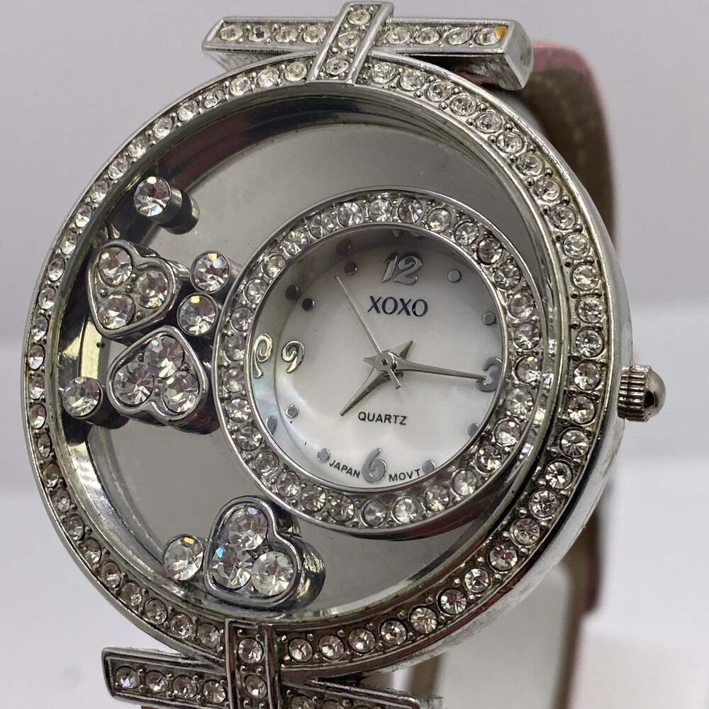 Vintage Womens Silver Tone Quartz Fashion Watch Works New Battery